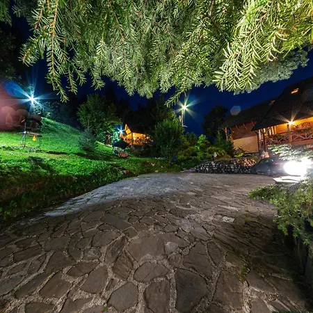 Feriested Karpatska Mykulychyn