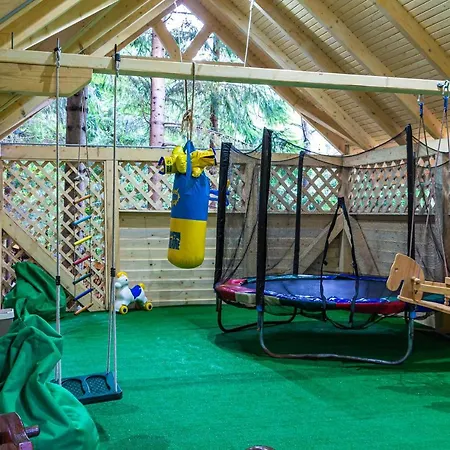 Feriested Karpatska Mykulychyn