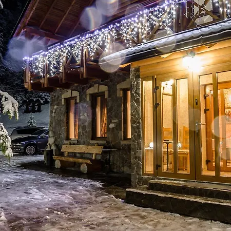 Feriested Karpatska Mykulychyn