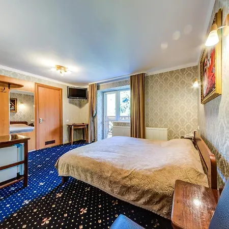 Karpatska 미쿨리친